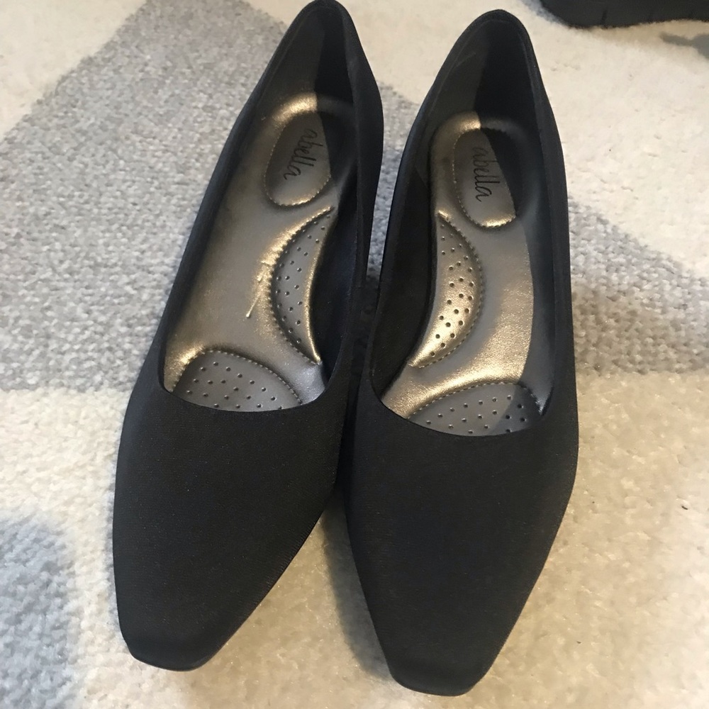 Abella Black Fabric Dress Shoes - Size 6-1/2